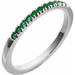 14K White Gold Lab-Grown Emerald Stackable Ring. 689237:613:P