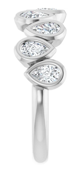 14K White Gold 4x2.5 mm Pear Anniversary Band. 126789:285:P